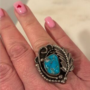 Vintage sterling & Turquoise ring